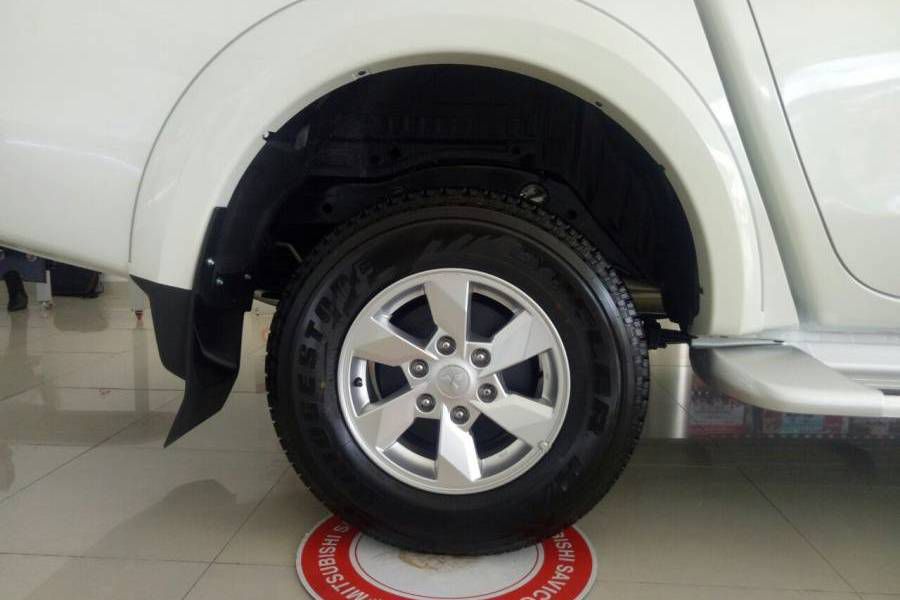 Giao xe ngay duy nhat tai Da Nang voi Mitsubishi Triton, Hotline : 0974 064 605