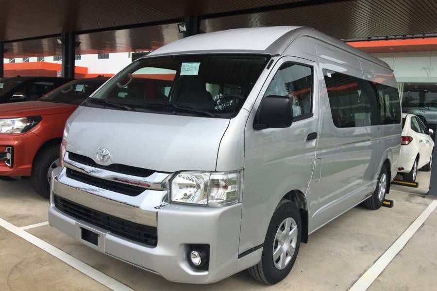 Toyota Hiace 2019 May Dau Nhap Khau