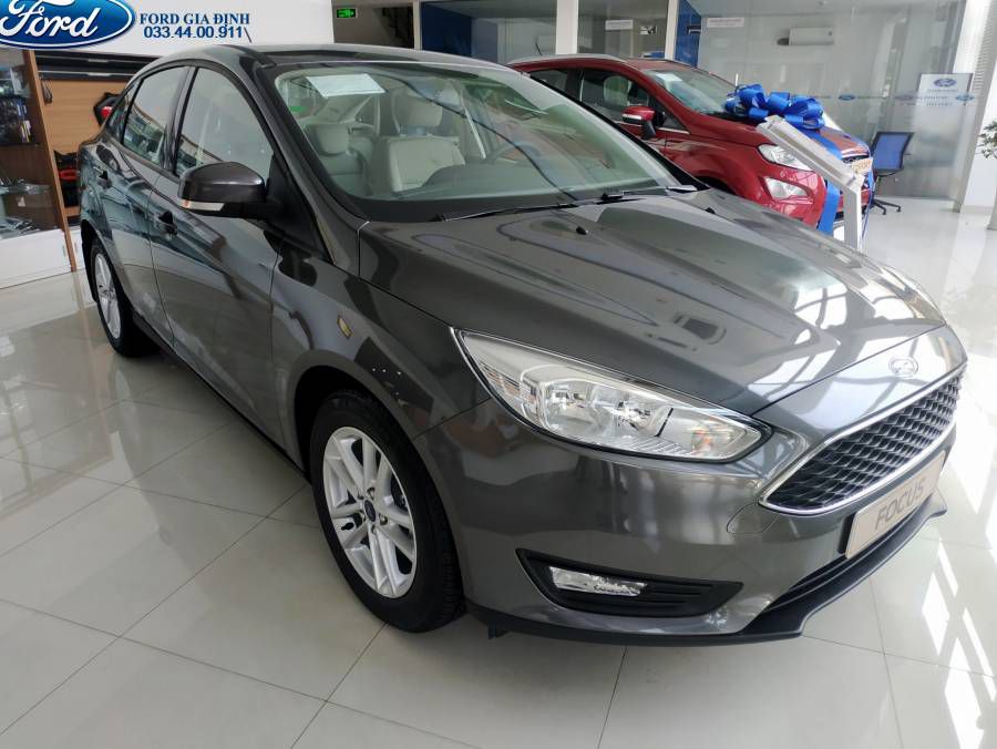 FOCUS GIAM GIA SOC SUMMER SALE TANG TRUOC BA, TANG PHU KIEN FULL, GIAO XE NGAY