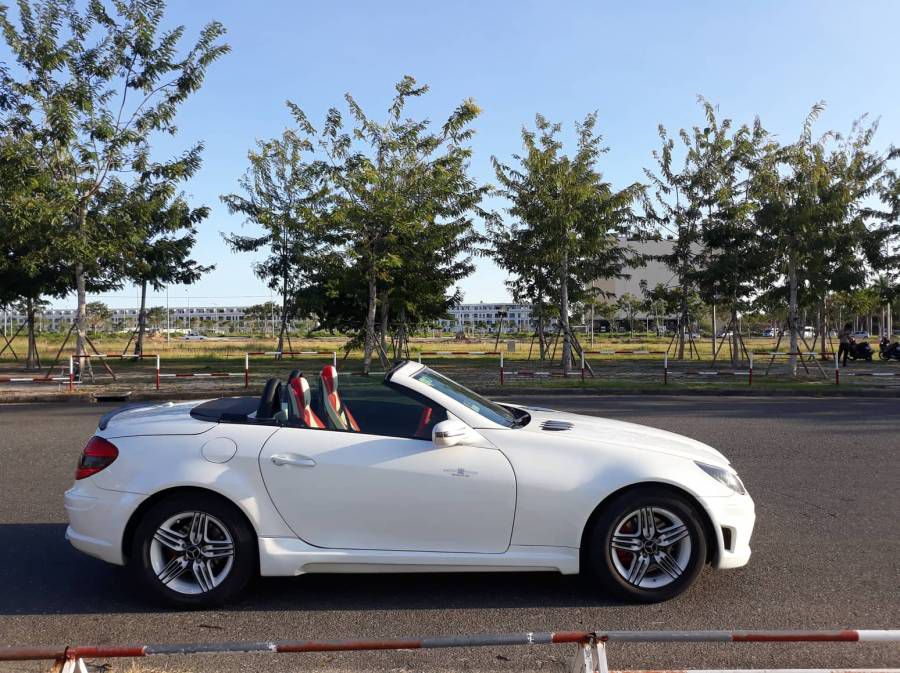 Xe Mui Tran xep cung 3.0 Nhap khau 2007