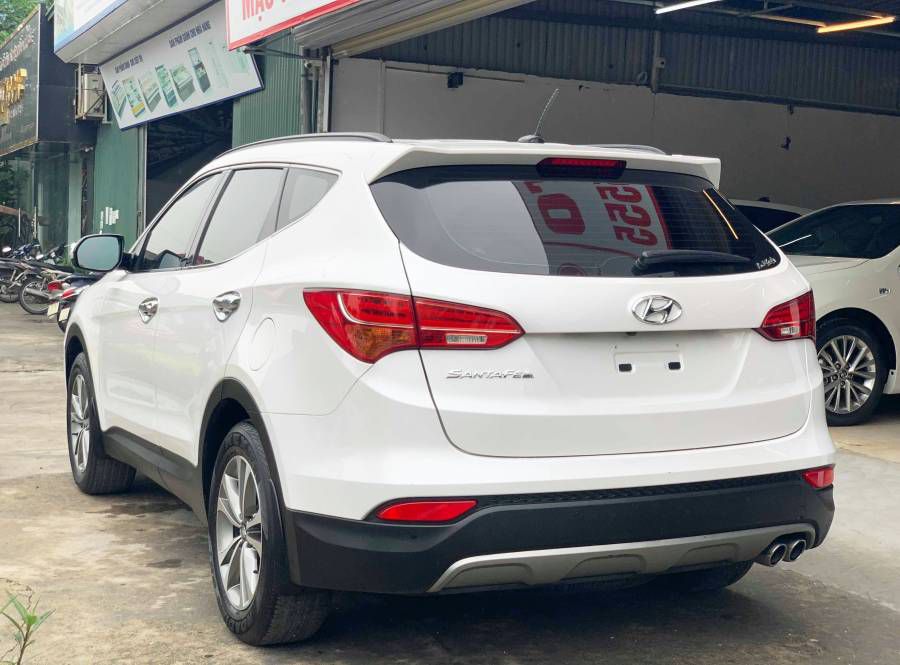 Ban Hyundai Santa Fe 2.4 2014 cu Ha Noi