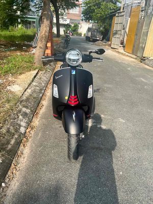 Vespa GTS 150 2022