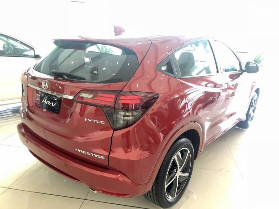 Ban Honda HR-V L , xe giao ngay tang BH + goi phu kien
