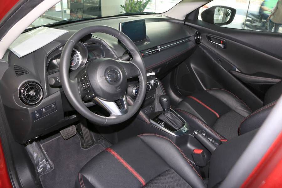 Ban Mazda 2 SD Base 2019 moi Dong Nai - Lien he ngay de nhan nhieu uu dai khung