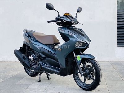 Honda Air blade 160 xanh đá khóa Smartkey 2023