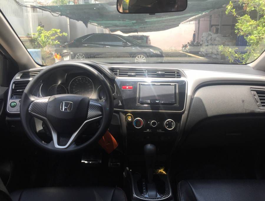 Ban Honda City 1.5 CVT 2015