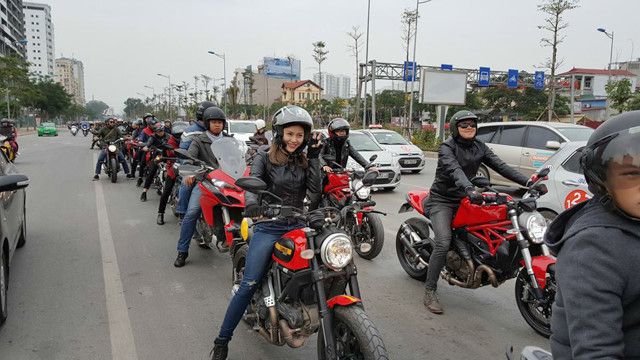 Hàng trăm biker miền Bắc diễu hành tưởng nhớ Trần Lập ảnh 6