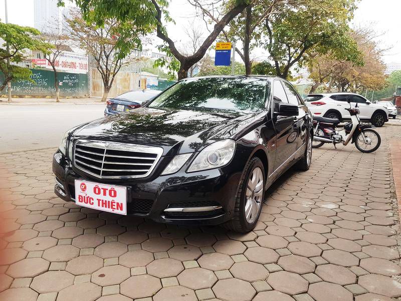 Ban Mercedes-Benz E250 E class 2011 cu Ha Noi