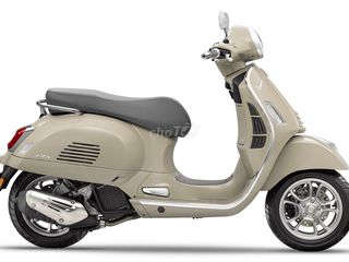 VESPA GTS CLASSIC 150 ABS PHẦN QUÀ ĐẶC BIỆT