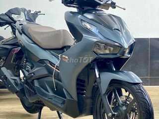 e cần bán honda airblade 150 ABS đời 2020