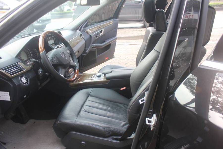 Ban Mercedes-Benz E300 E300 2009 cu Ha Noi