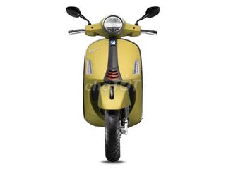 VESPA GTS SUPER SPORT 150 ABS NHẬN NGAY QUÀ KHỦNG