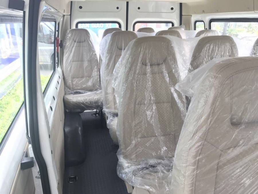 Ban Ford Transit Luxury 2019 moi Du mau giao ngay, LH 0827707007