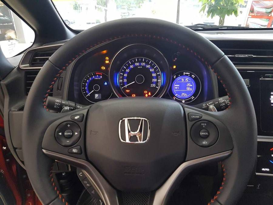 Ban Honda Jazz RS 2019 New 100% - Nhap Thai Lan - Ho Tro vay 90% / Honda o To Binh Duong