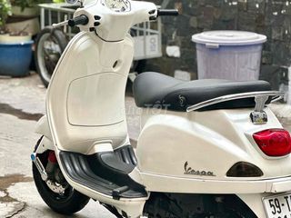 Bán vespa Lx125 2011 leng keng 90% bstp 9chu