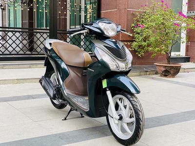 Honda Vision 110 Fi smartkey xanh rêu mới 99%