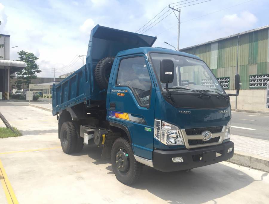 Ban Xe Ben 2.5 tan doi 2018, gia re nhat HCM, Hotline: 0938.213.429