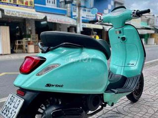 Vespa 125 sẵn Q8 có góp trả trước từ 35tr