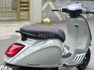 Vespa primavera xám xi măng 2016 đẹp keng máy rin