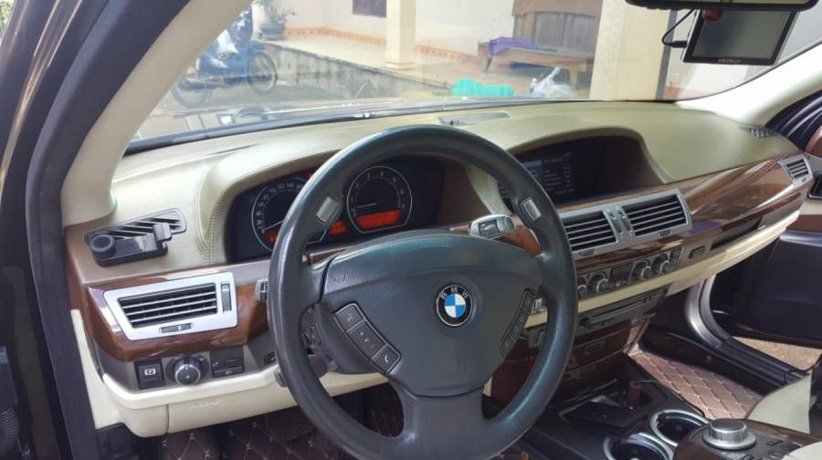 Ban BMW 750Li 2006 cu, mau den Ho Chi Minh