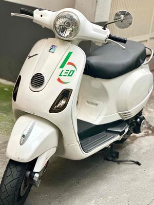 Bán vespa Lx125 2011 leng keng 90% bstp 9chu