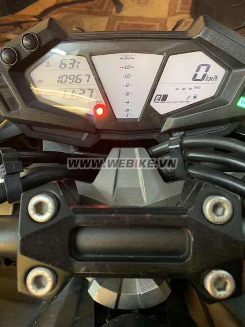 Can ban Kawasaki Z800 2015 Den o Dong Nai gia 284.24tr MSP #955409