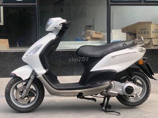 Ở Hà Nội cần bán Piaggio Fly đời 2012