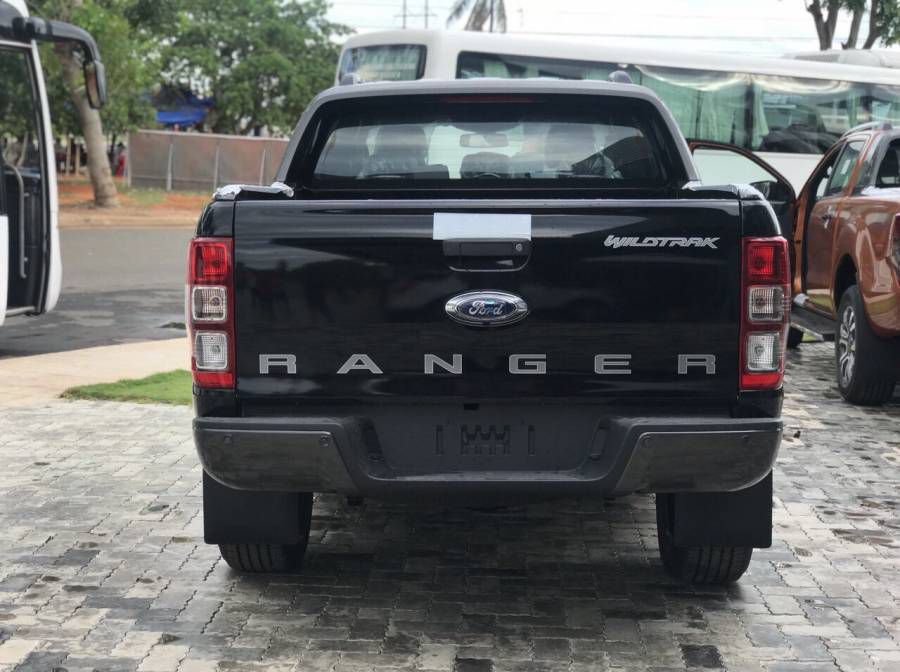 [LH: 0937.200.022] Ford Ranger Wildtrak 2019, Giam tien mat,Tang THUNG, TANG Bao Hiem. DU MAU, GIAO NGAY. HO TRO VAY 80%.