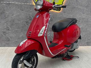 Vespa Primavera có cccd chủ. Xe đẹp keng.máy êm