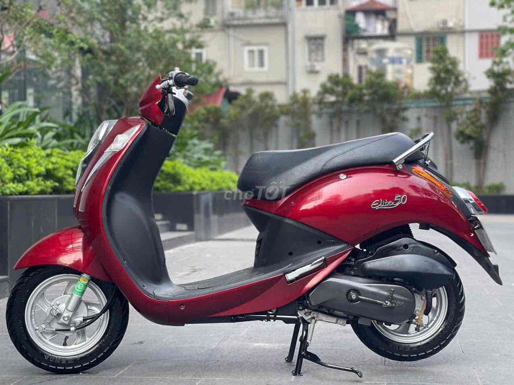 Elite 50 cc 2022 chính chủ xe đẹp như mới