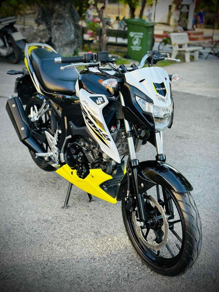 SUZUKI -GSX 150