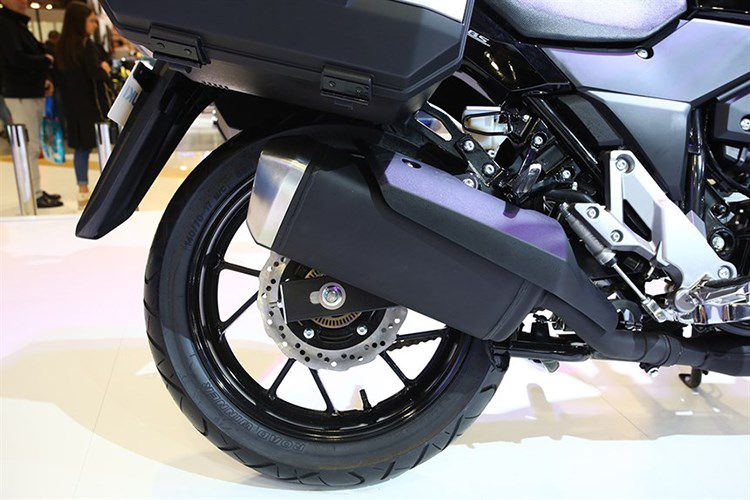 Moto Suzuki V-Strom 250 moi "chot gia" chi 114 trieu dong-Hinh-10