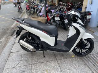 Honda SH 150 full ý 2015 mới 90% bstp chính chủ