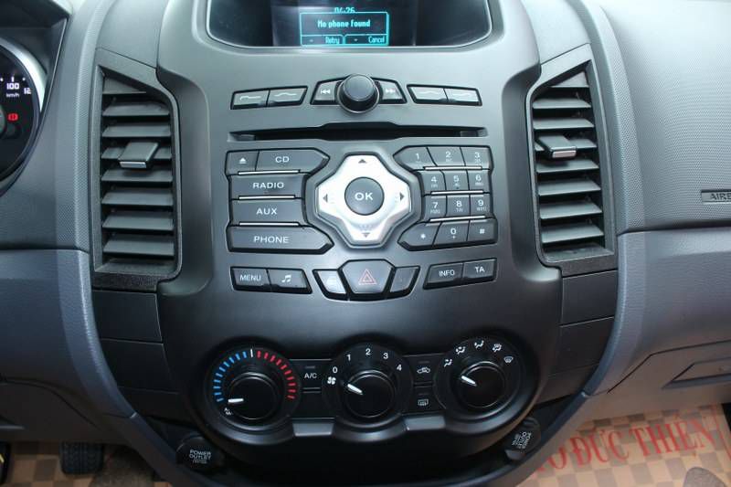 Ban Ford Ranger XLS 2016 cu Ha Noi