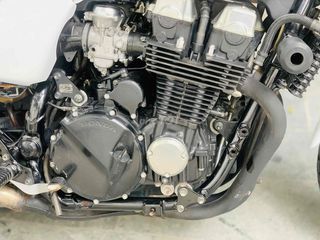 Honda CB 4 máy may zin