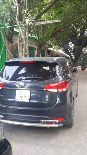 Ban Kia Rondo 7 cho 2015 cu Ho Chi Minh