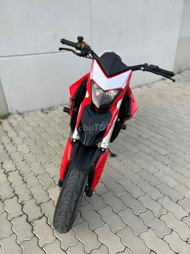 Cần Bán Ducati Hyper 821 2014