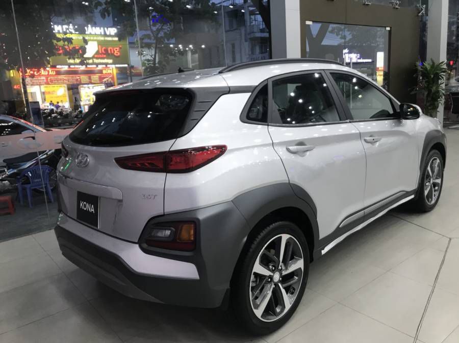 Ban Hyundai Kona 2.0 2019 moi Ho Chi Minh, gop 90% gia tri xe