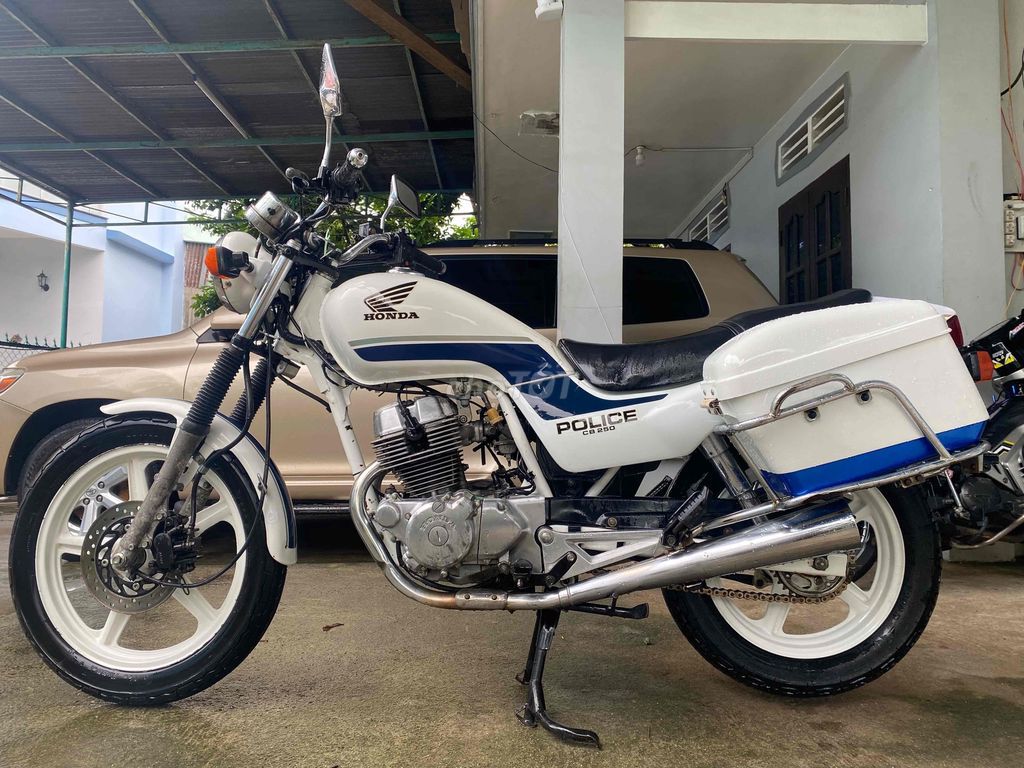 Honda CB250 ( bồ câu )