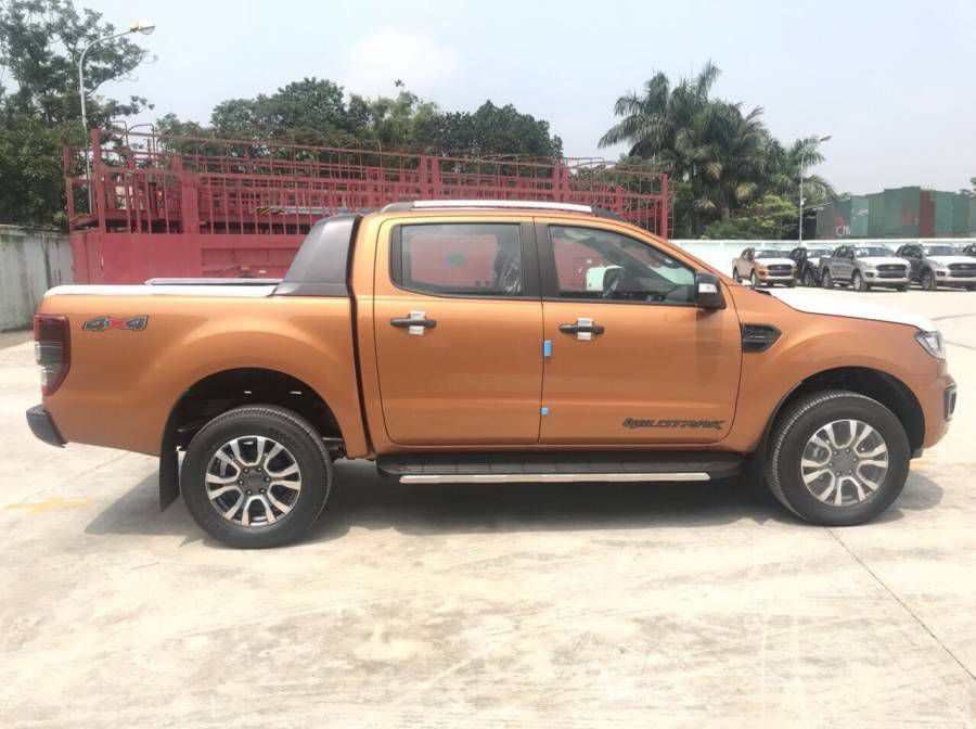 Ban Ford Ranger Wildtrak 2.0L 2019 moi - Lien he: 0868046262