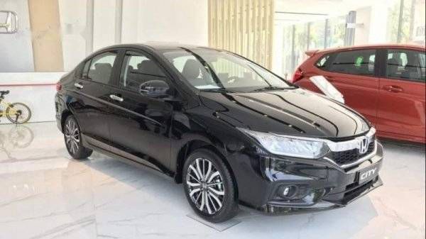 Honda City 2019 co san kem nhieu khuyen mau