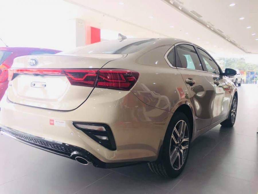 KIA CERATO 1.6 MT [ALL NEW] MOI 2019 - TRA TRUOC CHI TU 150TR LAY XE - QUA TANG KHUNG TU KIA BIEN HOA - LIEN HE HOTLINE KIA BIEN HOA 0931.276.623