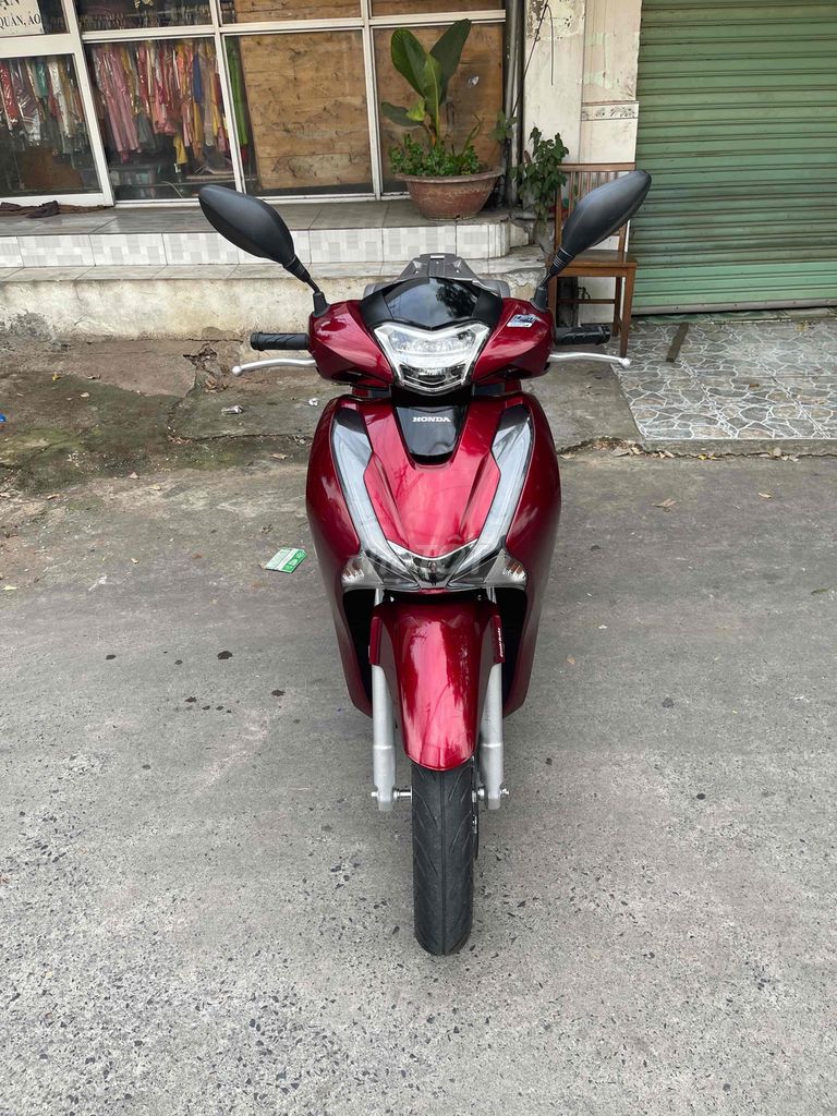 SH 125 cbs chuẩn 12k kmchính chủ 60 có trả góp