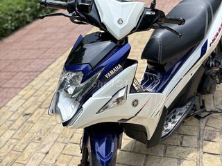 Yamaha Nouvo 6 mau trắng xanh xe keng