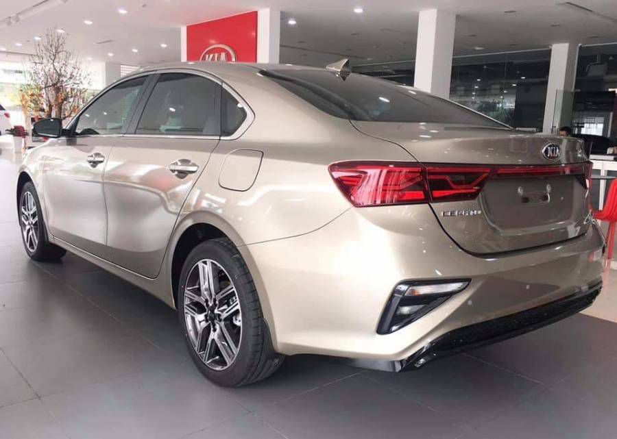[HOT HOT] KIA Cerato 1.6 AT 2019 - TRA GOP LAI SUAT THAP - TRA TU 180TR - NHIEU QUA TANG - LIEN HE HOTLINE KIA BIEN HOA: 0931.276.623