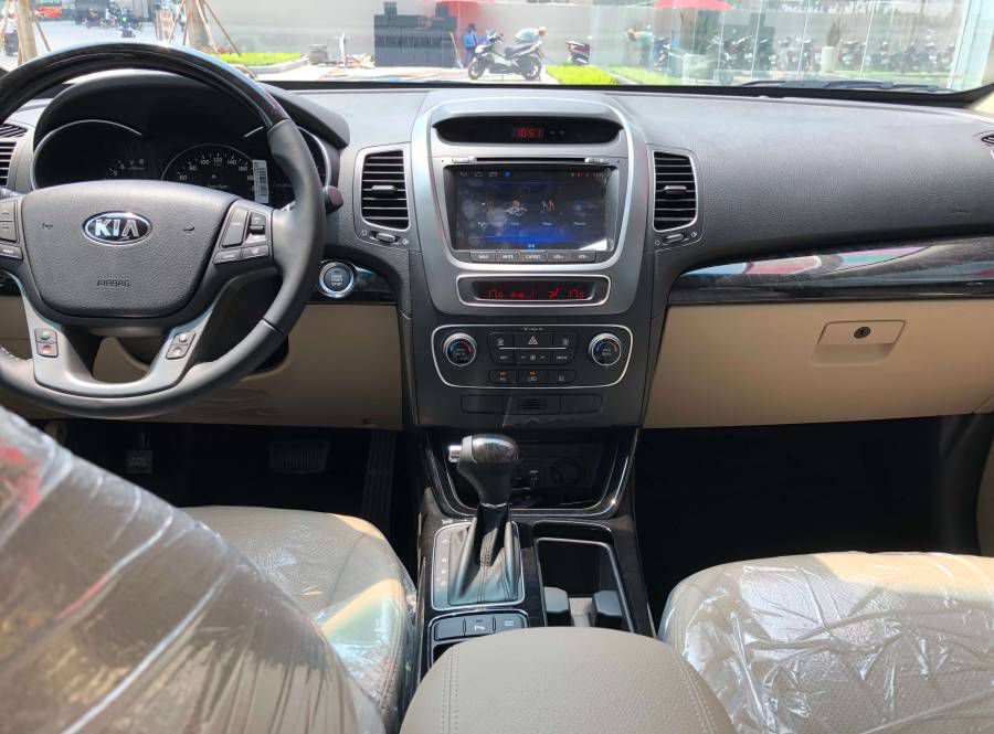 Kia Sorento 2019, nhieu uu dai, xe giao ngay
