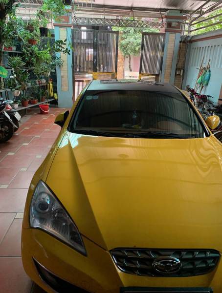 Ban Hyundai Ginesis - cao cap cu Bac Ninh