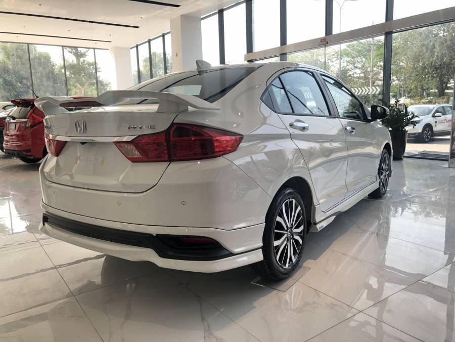 Honda City 1.5 cvt Kem khuyen mai lon thang 6, 160 Trieu nhan ngay xe