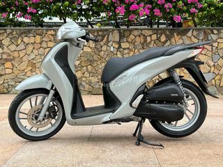 sh 125 bếp ga đời 2016 màu xám xi măng 43D1-539.03