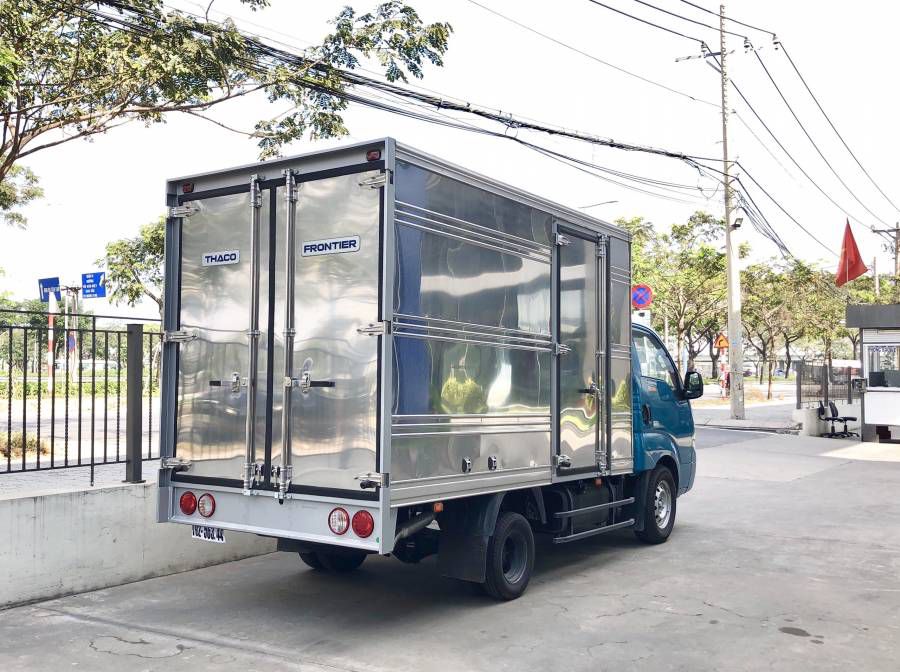 XE TAI KIA K250 2 TAN 5, 2 TAN 4, 1 TAN 49 O SAI GON